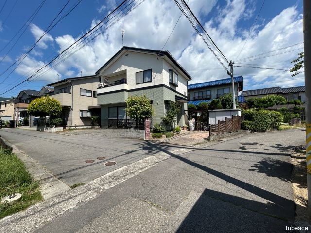 周辺は落ち着いた住宅地。ぜひお気軽にお問い合わせください。